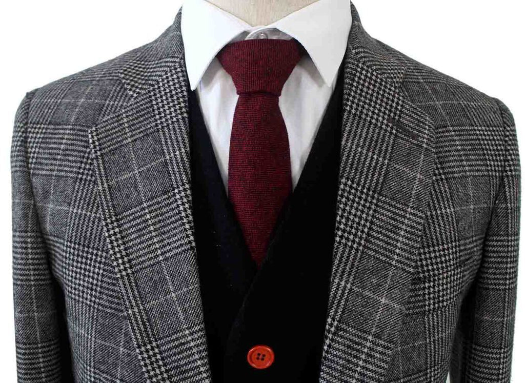 BDtailormade LIGHT GREY HOUNDSTOOTH PLAID TWEED 3 PIECE SUIT - BDtailormade TWEED SUITStweedmaker hockerty menstweedsuit
